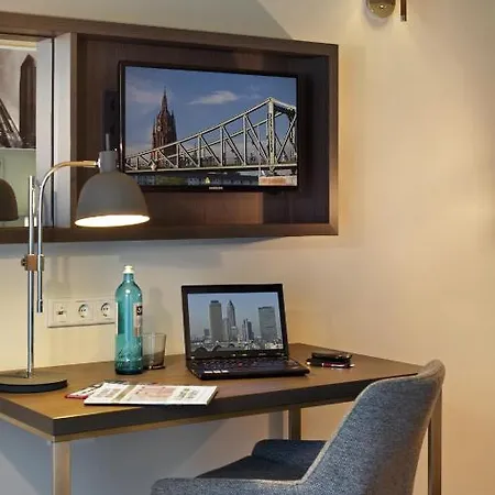 Citadines Centre Frankfurt Aparthotel 4*