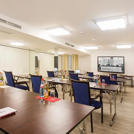 Hotel Naam & Frankfurt City-messe Airport Francoforte sul Meno