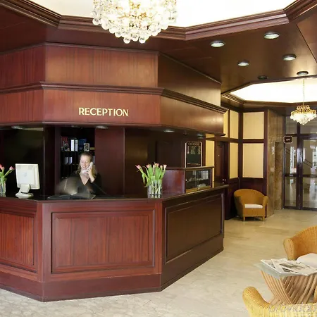 Post Frankfurt-airport Hotel 3*
