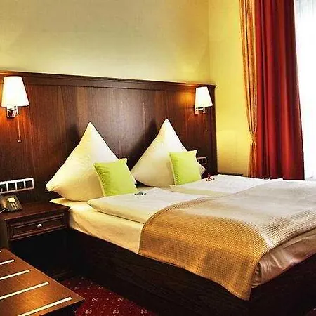 Mercure Kaiserhof Center מלון