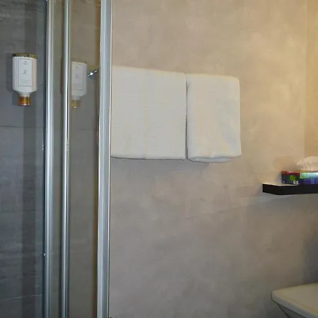 Cristall - Frankfurt 3*