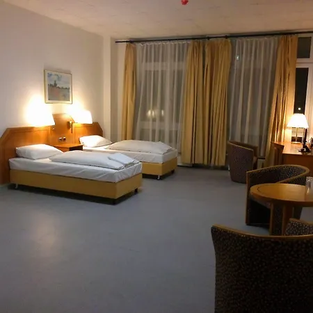 Willy Frankfurt 3*