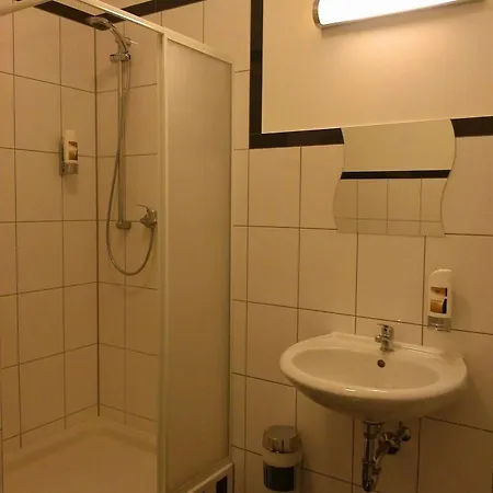 Willy Frankfurt 3*