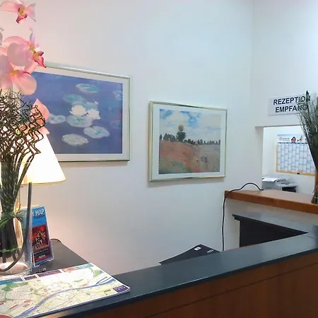 Willy Frankfurt 3* Φραγκφούρτη