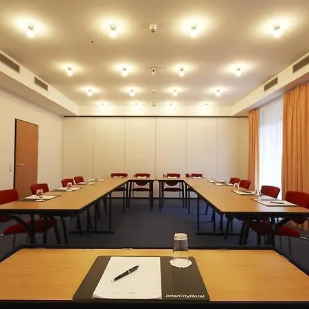 Intercityhotel Frankfurt Airport 4* Φραγκφούρτη
