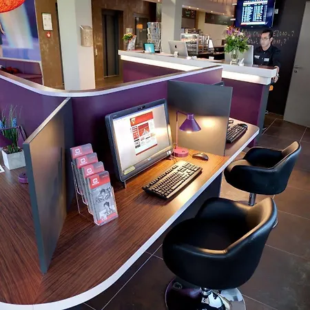 Meininger Frankfurt Main / Airport 3*