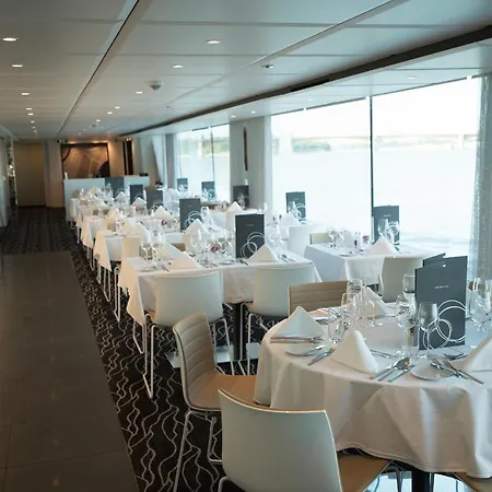 Botel Fairtours Hotelschiff Emerald Sun******