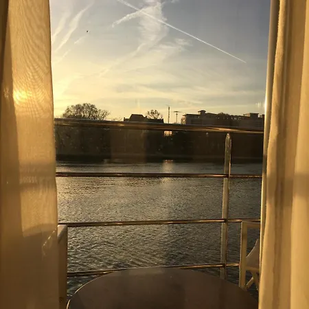 Select Ms Charles Dickens - Frankfurt Botel 5*