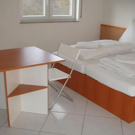 Alex Francfort-sur-le-Main