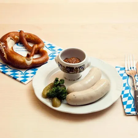 Paulaner Am Dom מלון 3*