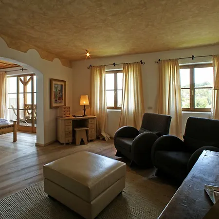 Otel Turm 4*