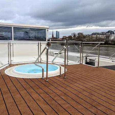 Select Ms Charles Dickens - Frankfurt Botel
