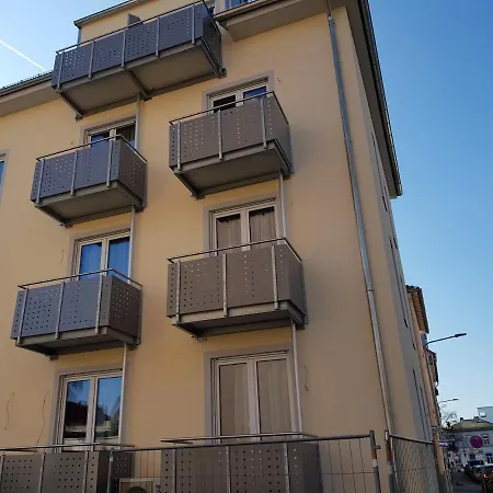 Emiliana Am Bahnhof Hotel 3*