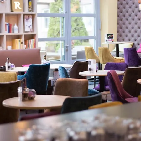 Hotell Mercure Residenz Frankfurt Messe 4*