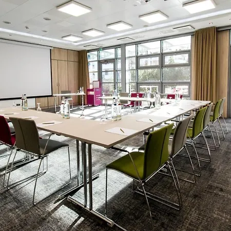Hotell Mercure Residenz Frankfurt Messe 4*