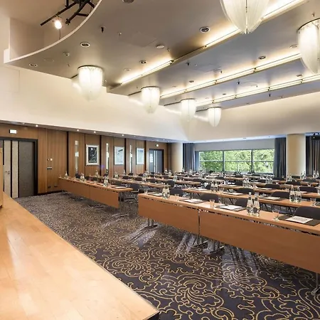 Maritim Frankfurt 4*