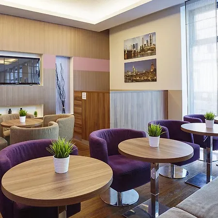Hotel Express Frankfurt Hauptbahnhof 3*