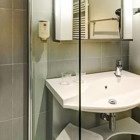 Апарт-отель Adagio Frankfurt Messe 4*