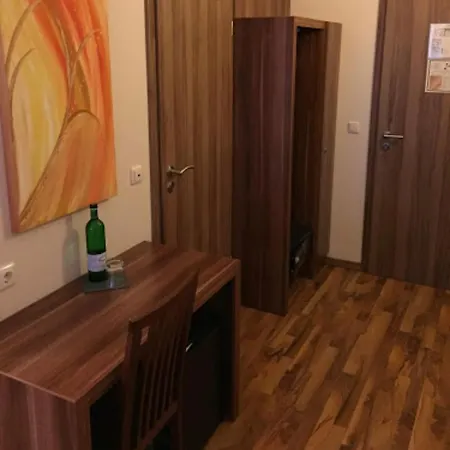 Hotell Isabella 3*