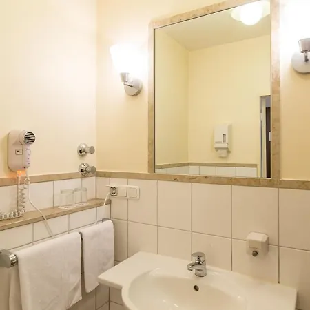 Klein Frankfurt 3*