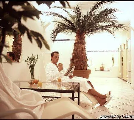 The Garden Apartahotel 4*