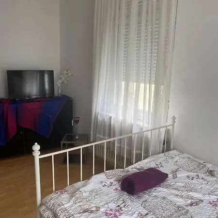 Apartment Ruby's