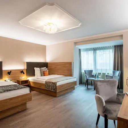 Westend An Der Messe Hotel
