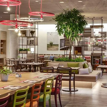 Intercityhotel Frankfurt Hbf Hotel 4*