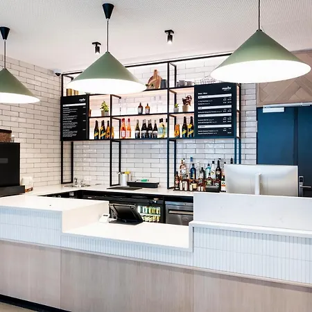 Staycity Frankfurt Airport Apart-hotel 4*