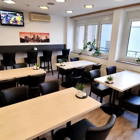 弗兰克福特埃德尔酒店 美因河畔法兰克福
