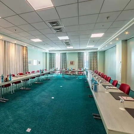 法兰克福莫扎特酒店 酒店 美因河畔法兰克福