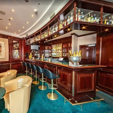 酒店 法兰克福莫扎特酒店 4*