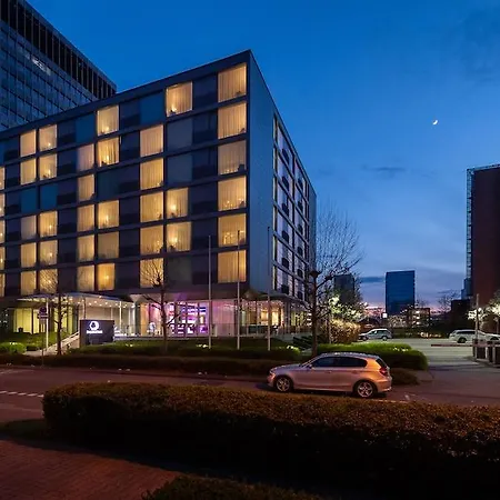 Doubletree By Hilton Frankfurt Niederrad 4*
