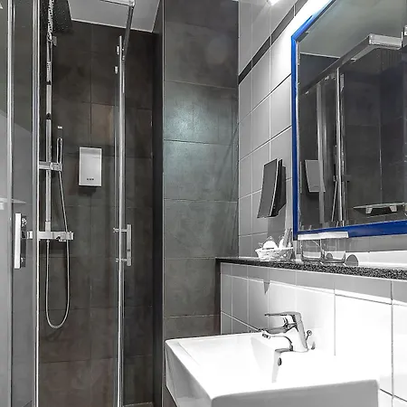 Comfort Frankfurt Station Hotel 3*