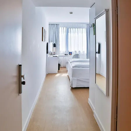 Hotel Frankfurt Messe Affiliated By Meliá