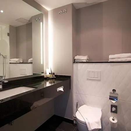 Отель Europa Style 4*