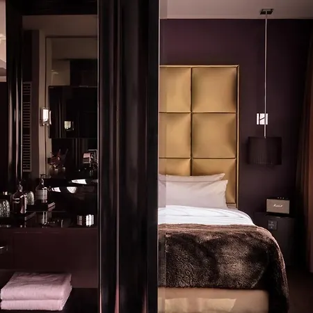 Roomers Frankfurt, Autograph Collection 5* פרנקפורט