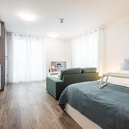 Modern Studio And Good Located Apartment *