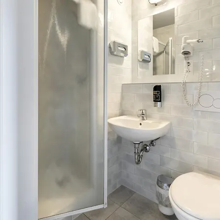 A&o Frankfurt Ostend Szálloda 2*