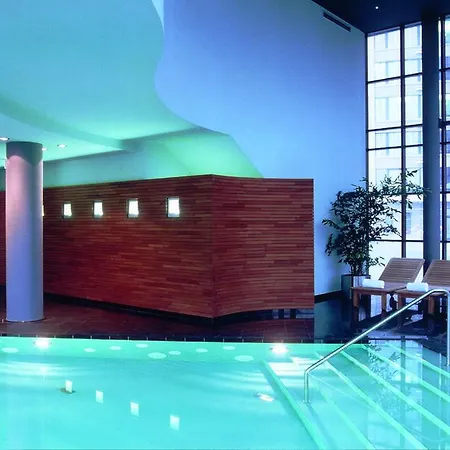 Lindner Hotel&residence Main Plaza 4*