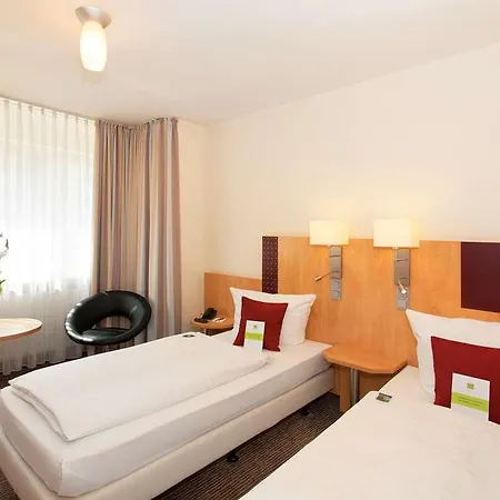 Hotel Favored Scala 3*