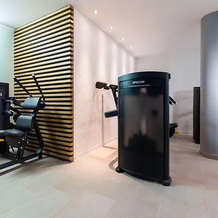 Doubletree By Hilton Frankfurt Niederrad פרנקפורט