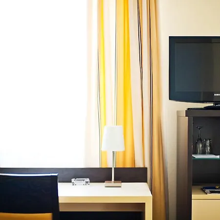 Bristol - Frankfurt - Station Hotel 4*
