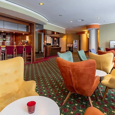 Отель Trip Frankfurt Nordwestzentrum 3*