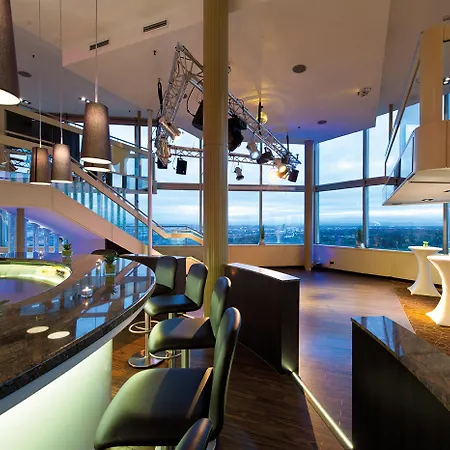 Otel Leonardo Royal Frankfurt 4*