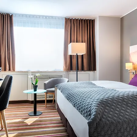 Leonardo Frankfurt South Hotell 4*