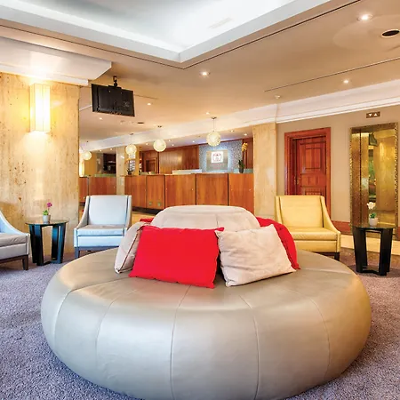 Hotell Leonardo Frankfurt South 4*