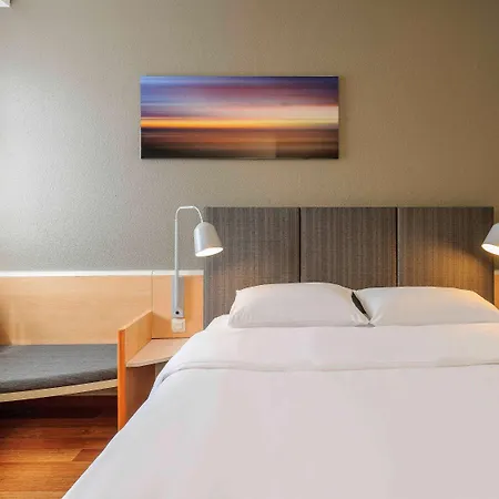Hotel Ibis Frankfurt Messe West Frankfurt nad Menem
