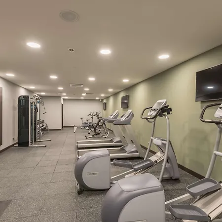 Ξενοδοχείο Hilton Garden Frankfurt Centre 4*
