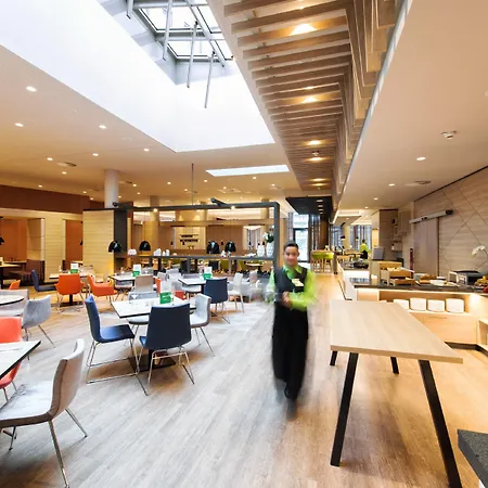 Holiday Inn Frankfurt Airport By Ihg 4*